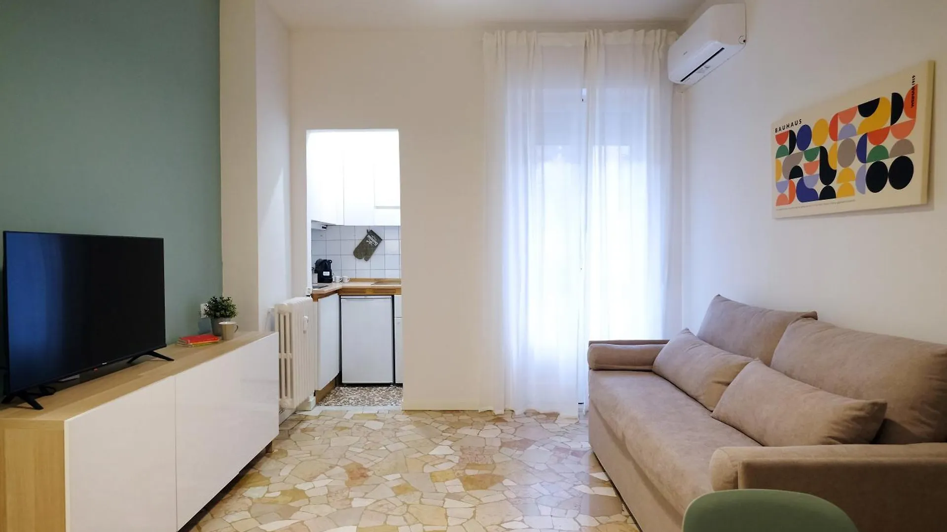 Milano Navigli Apartment - Via Tortona Italy