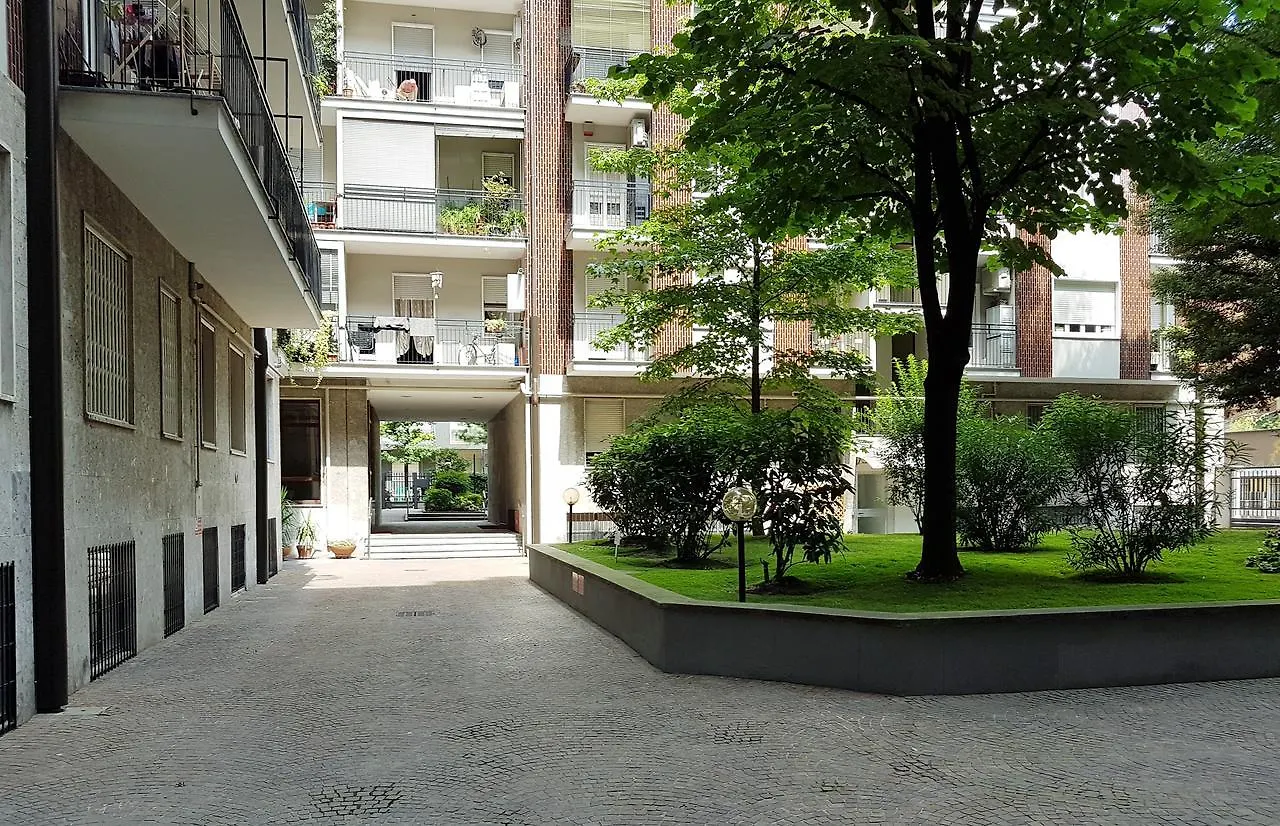 Milano Navigli Apartment - Via Tortona